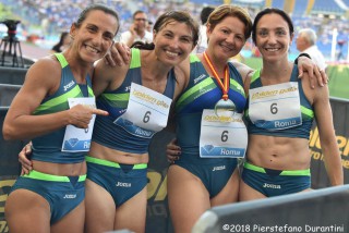 4x100 metri femminile