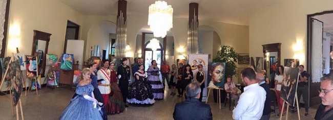 Mostra dall'ingresso principale Mostra dall'ingresso principale
