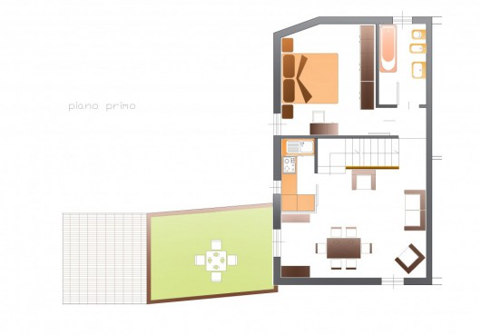 PIANO PRIMO:Soggiorno con ampio terrazzo,cucinotto,camera matrimoniale,bagno