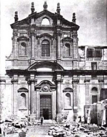 La chiesa di Santa Rosalia a Palermo demolita nel 1922.